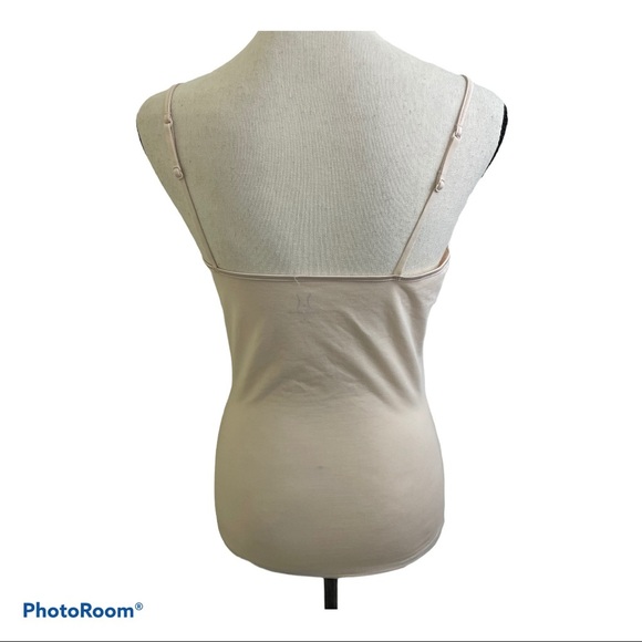 Yummie Tummies shaping tee size Medium. - Picture 3 of 6